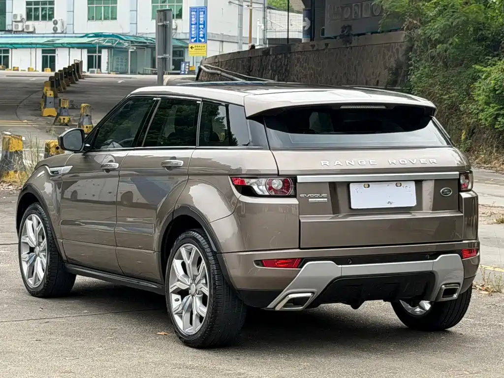 Land Rover Evoque (Import) — миниатюра 3