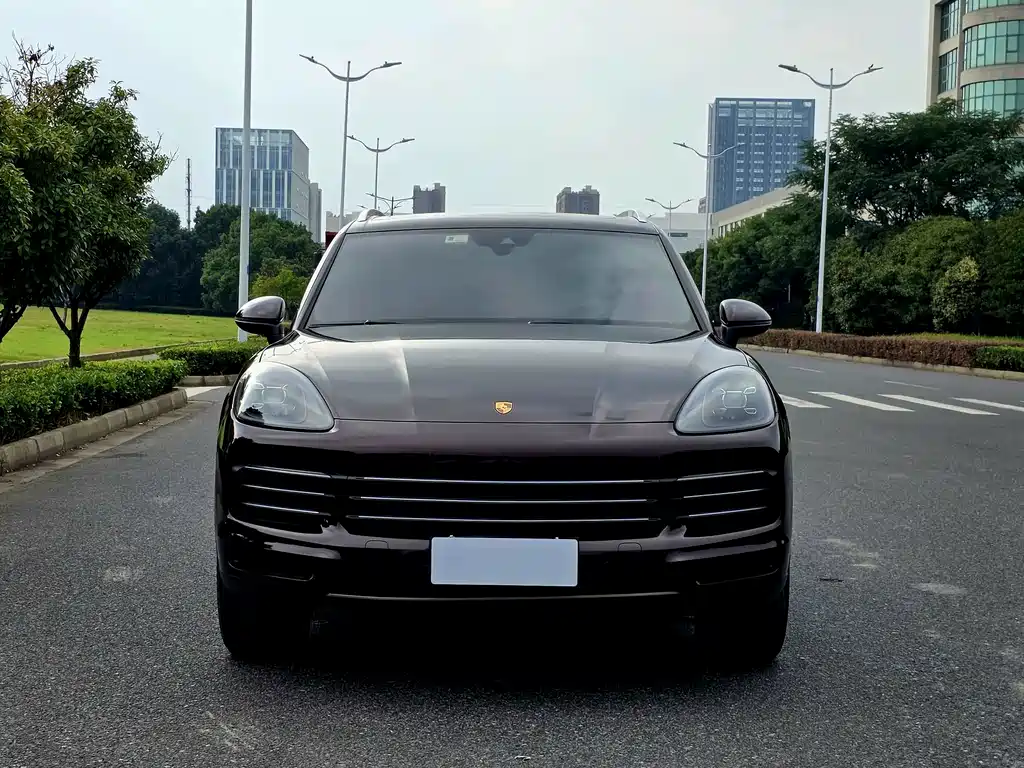 Porsche Cayenne — миниатюра 2