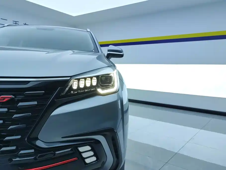 Changan CS85 COUPE — миниатюра 5