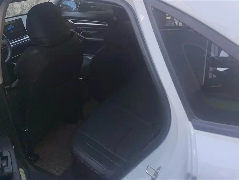 GEELY AUTOMOBILE EMGRAND