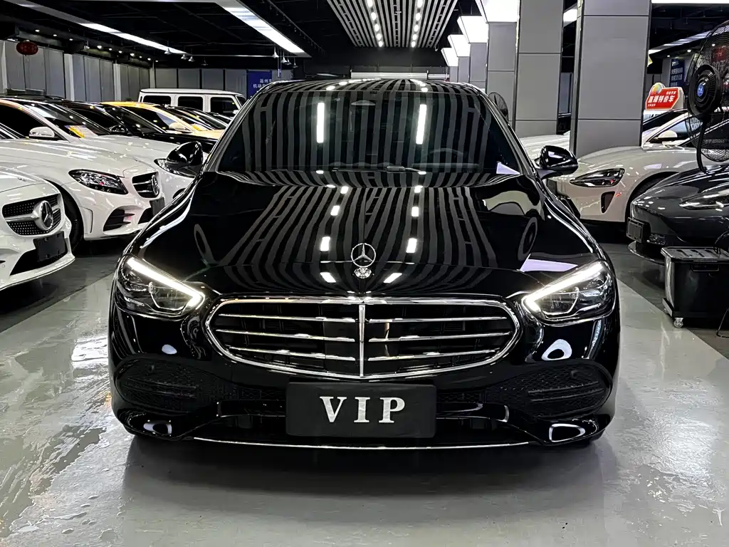 Mercedes-Benz C-Class — миниатюра 2