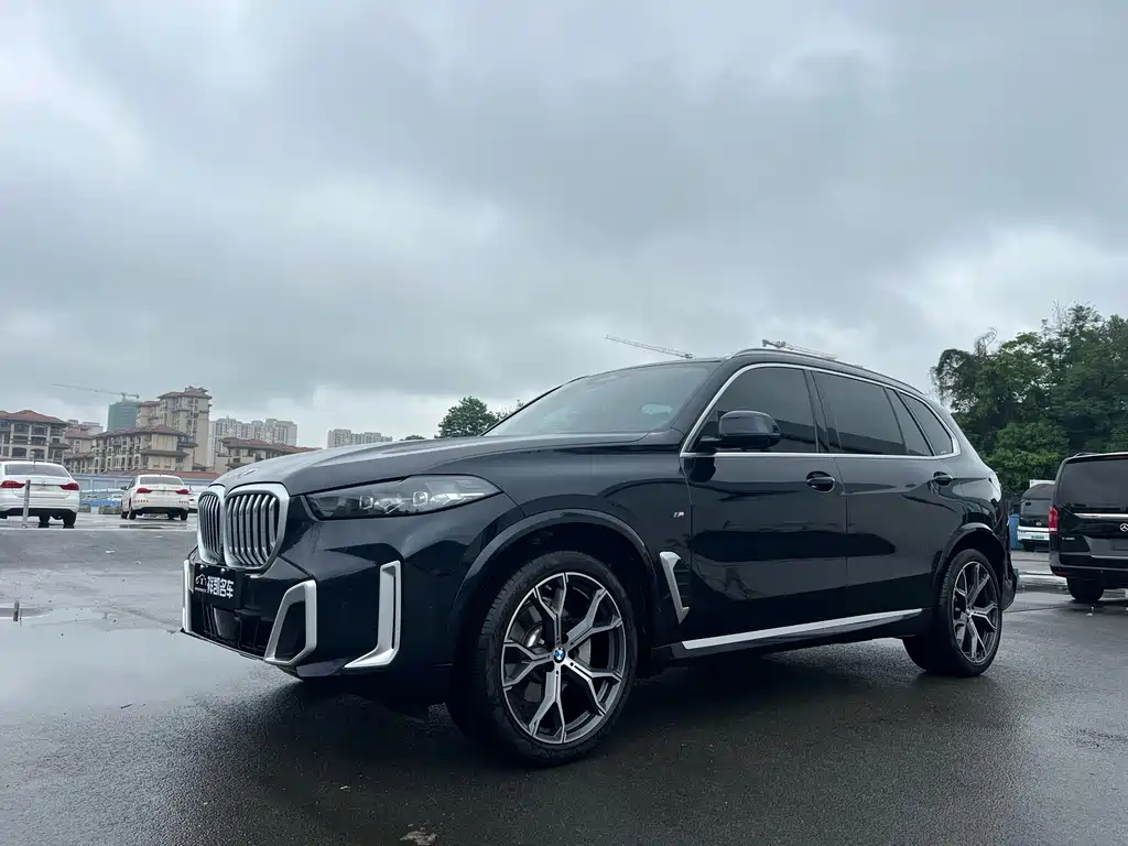 BMW X5 2025