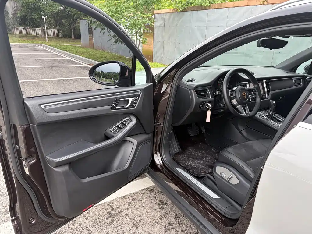 Porsche Macan 2016 Macan 2.0T