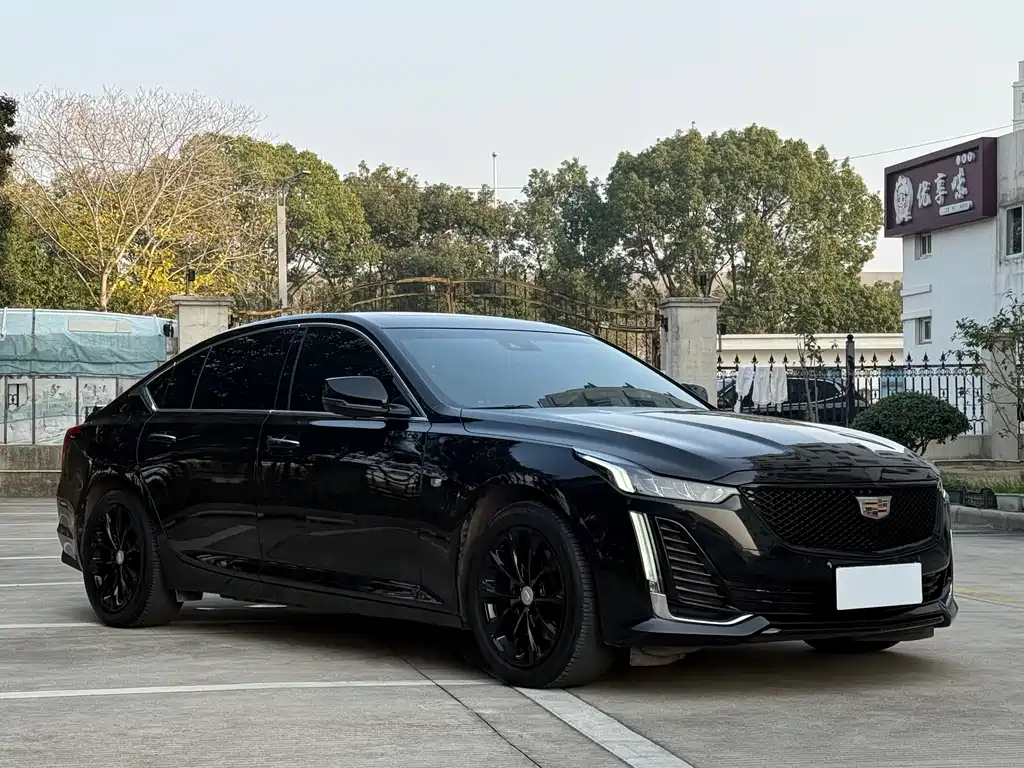 CADILLAC CT5