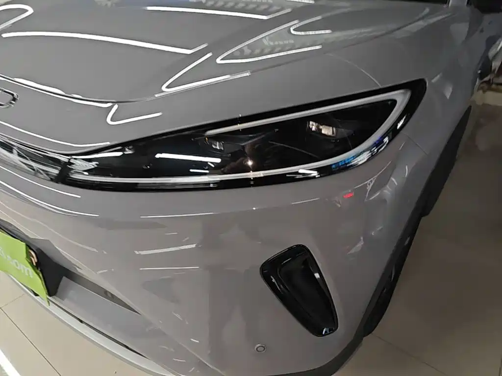 BYD Sealion 05 EV — миниатюра 24