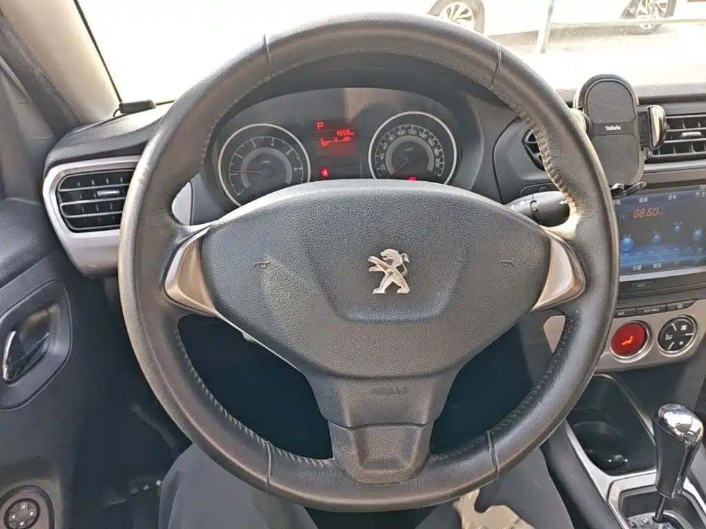 Peugeot 301 — миниатюра 11