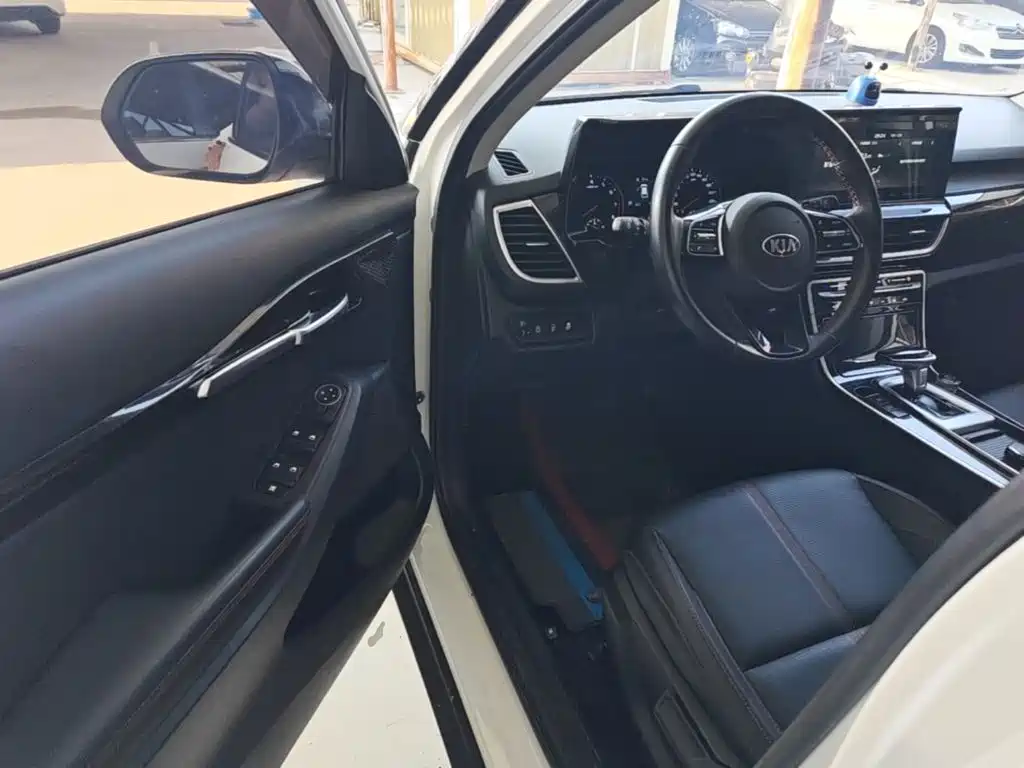 Kia KX3 — миниатюра 16