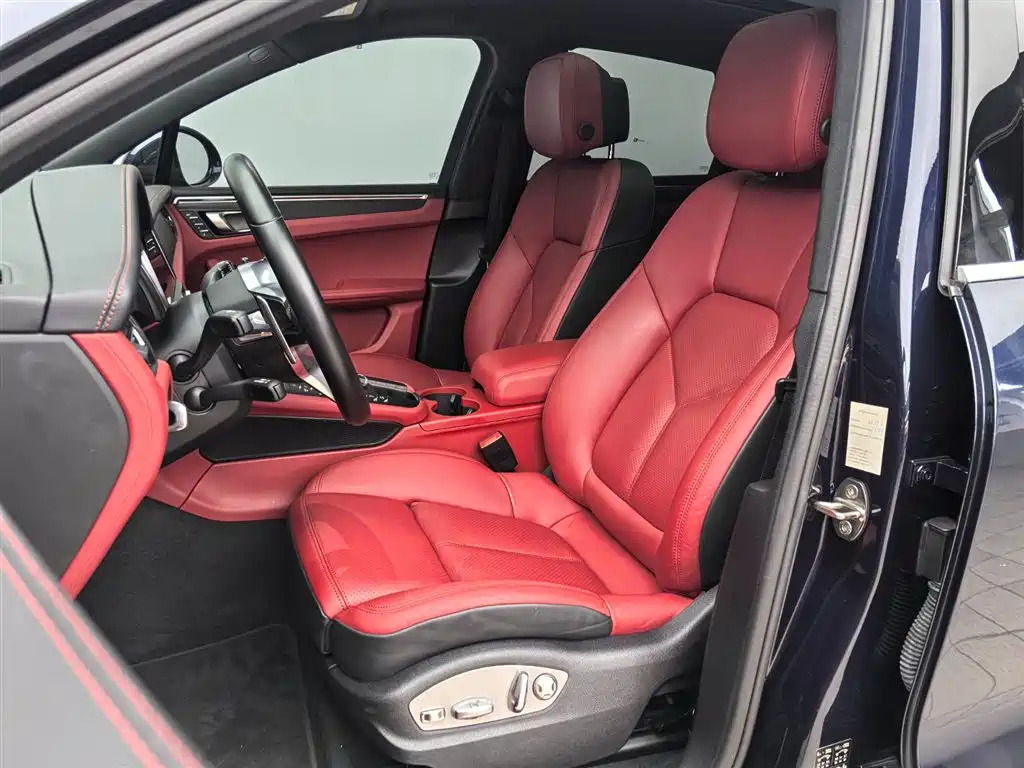 Porsche Macan — миниатюра 19
