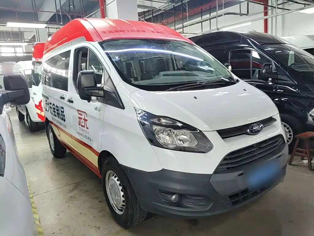 Ford Transit — миниатюра 4