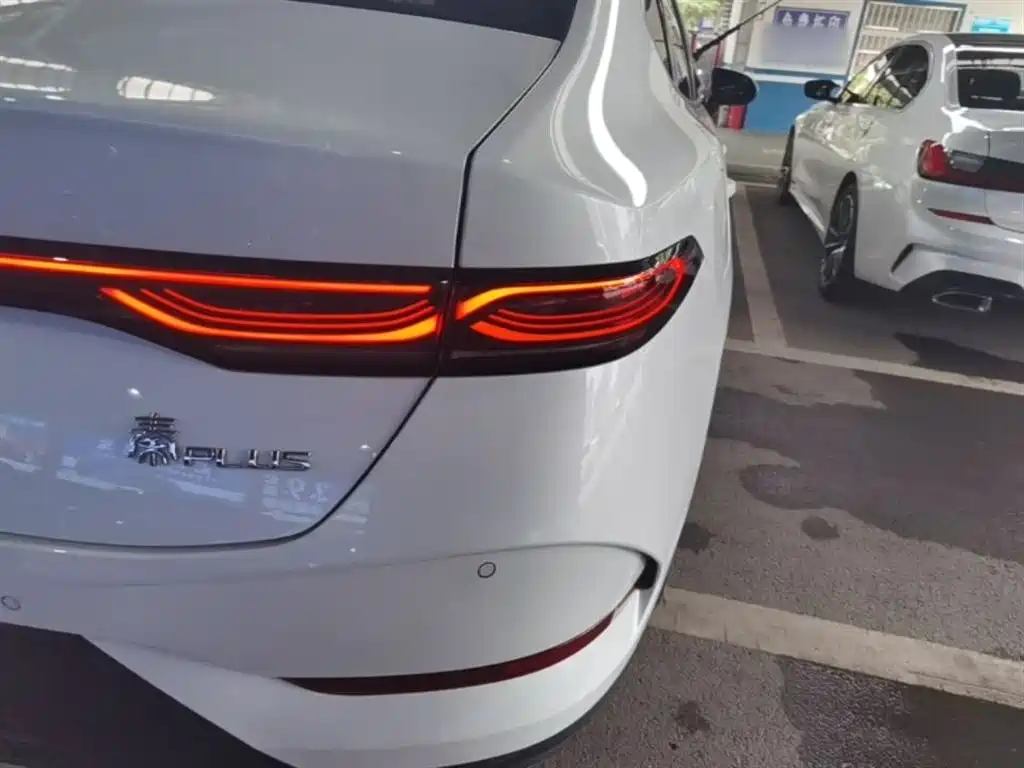 BYD Qin Plus PLUS 2025 DM-i Smart Drive 128KM