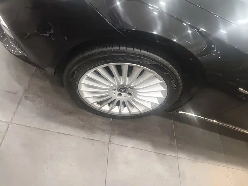 Mercedes-Benz S-Class — миниатюра 23