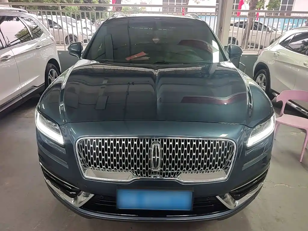 Lincoln Nautilus (Import) — миниатюра 3