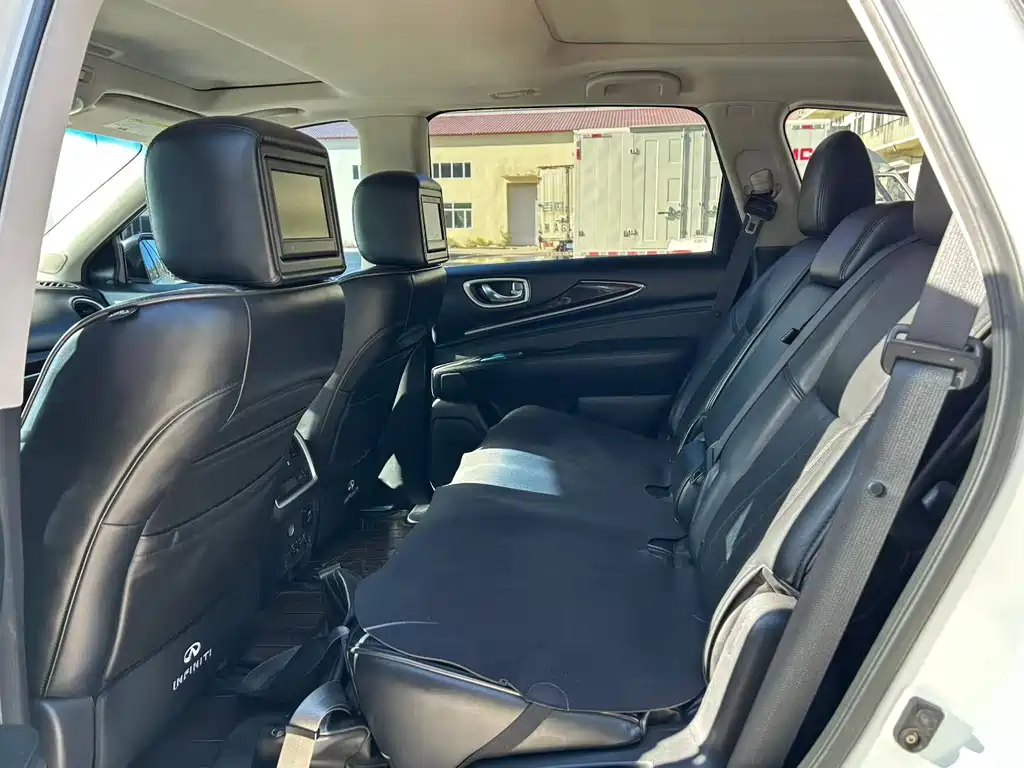 Infiniti JX — миниатюра 4