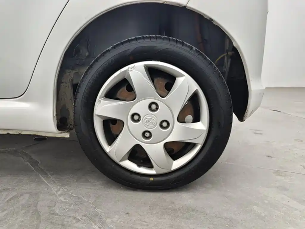 BYD e1 — миниатюра 9