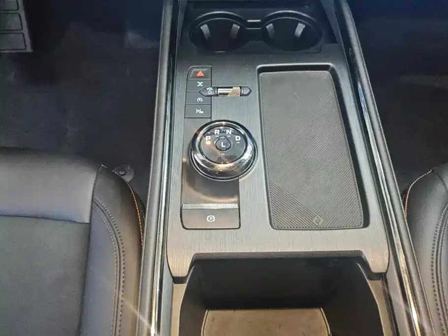 Ford Mondeo — миниатюра 16