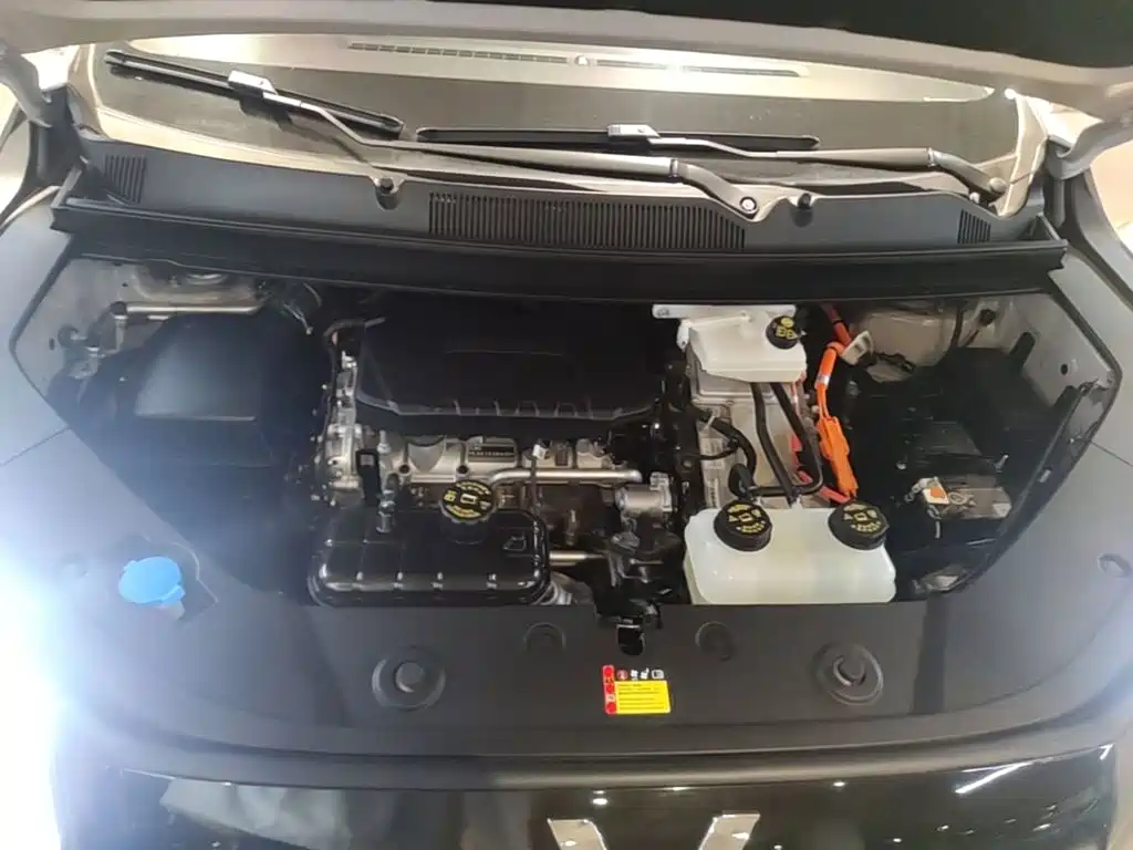 Wuling Xingguang 730 New Energy — миниатюра 20