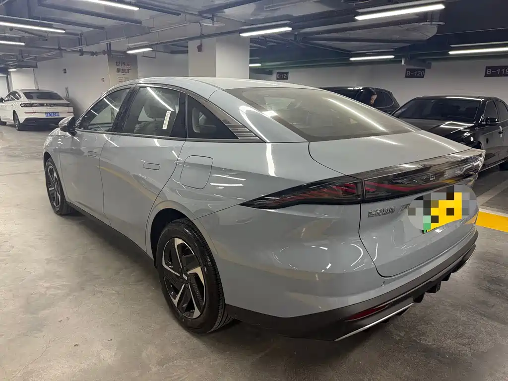 GEELY GALAXY GALAXY L6