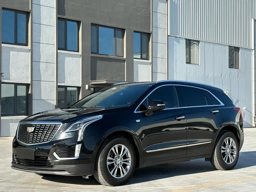 CADILLAC XT5