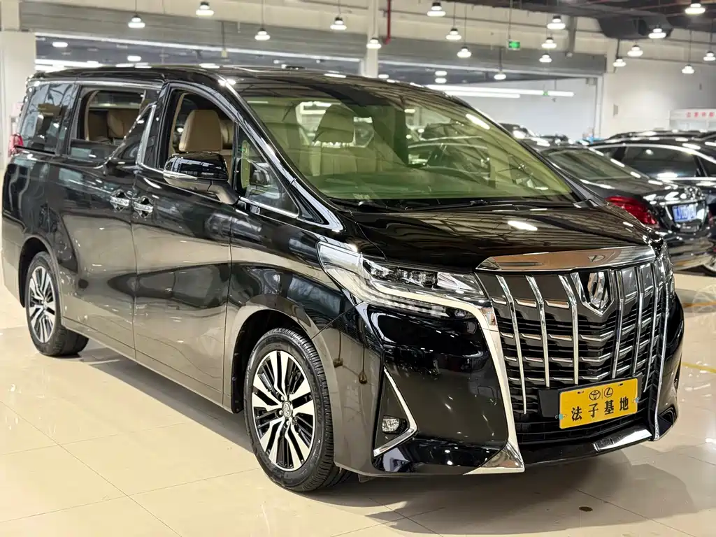 Toyota Alphard — фотографии объявления, Фото 5
