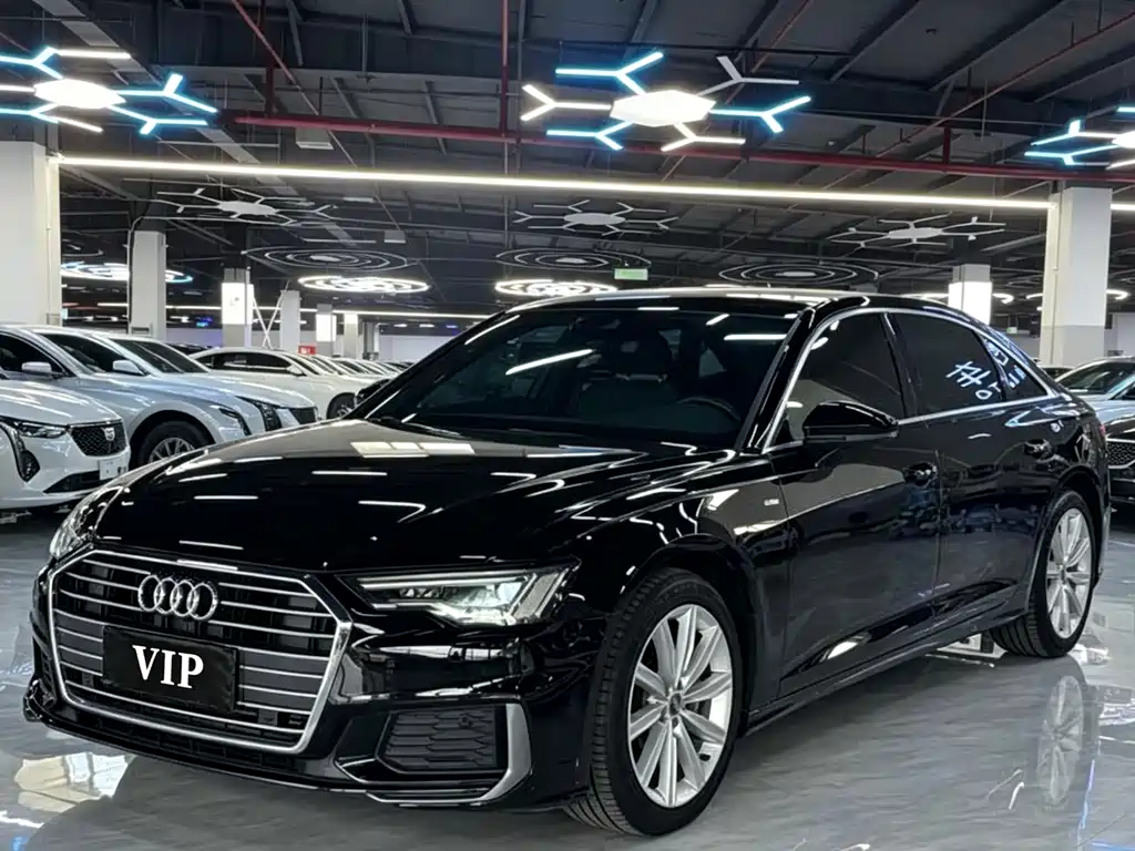 Audi A6L 2022