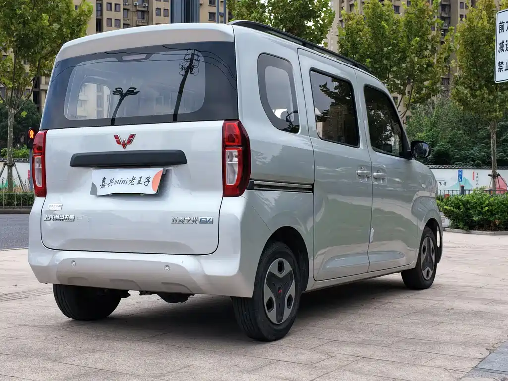 Wuling Zhiguang EV — миниатюра 6