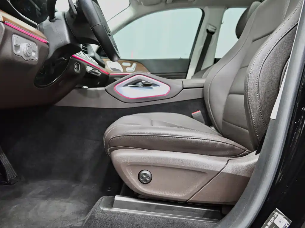 Mercedes-Benz GLE New Energy — миниатюра 9