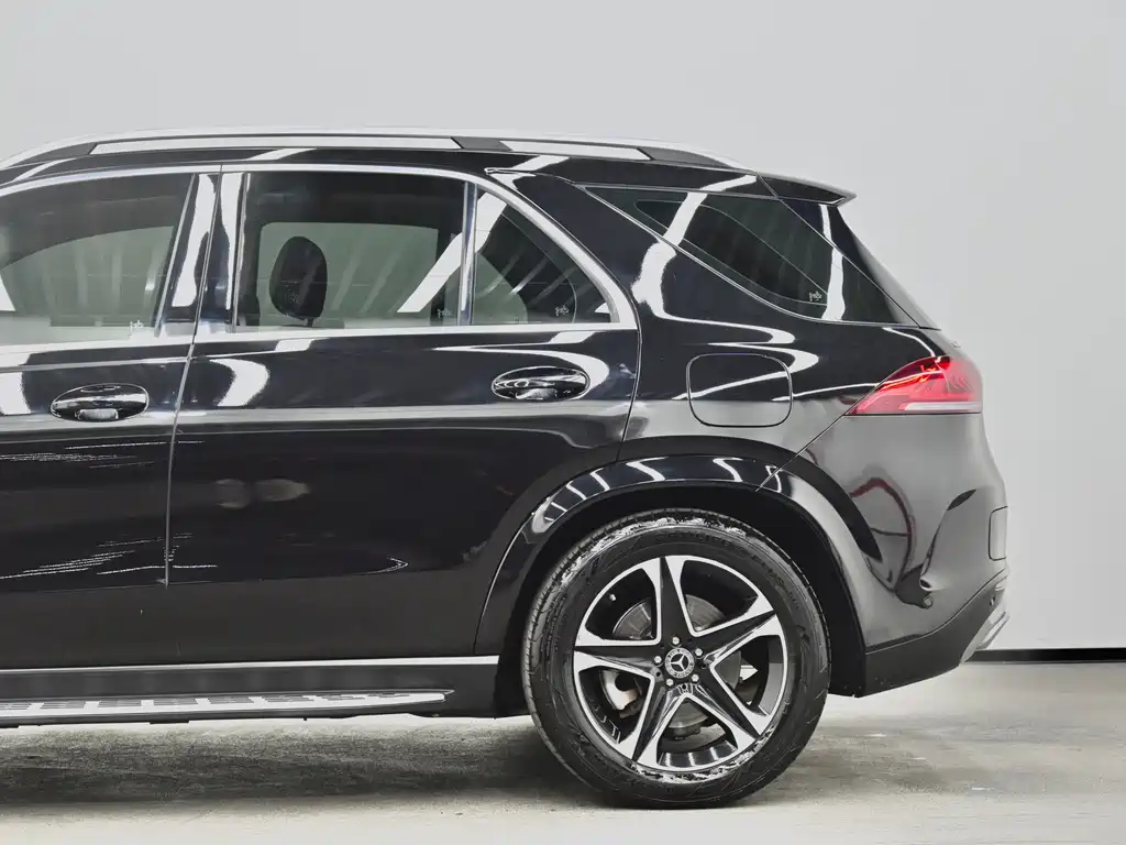 Mercedes-Benz GLE New Energy — миниатюра 19