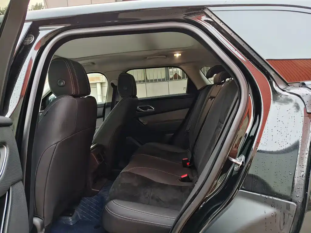 Land Rover Velar — миниатюра 6