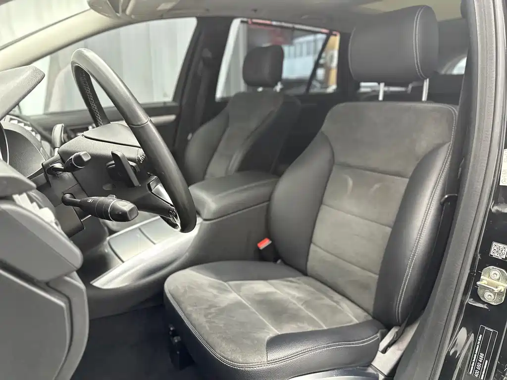 MERCEDES-BENZ R CLASS