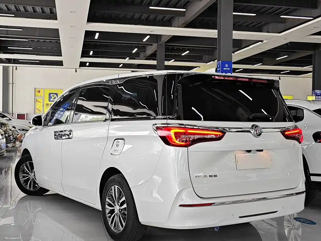 Buick GL8 2020 ES 653T Premium