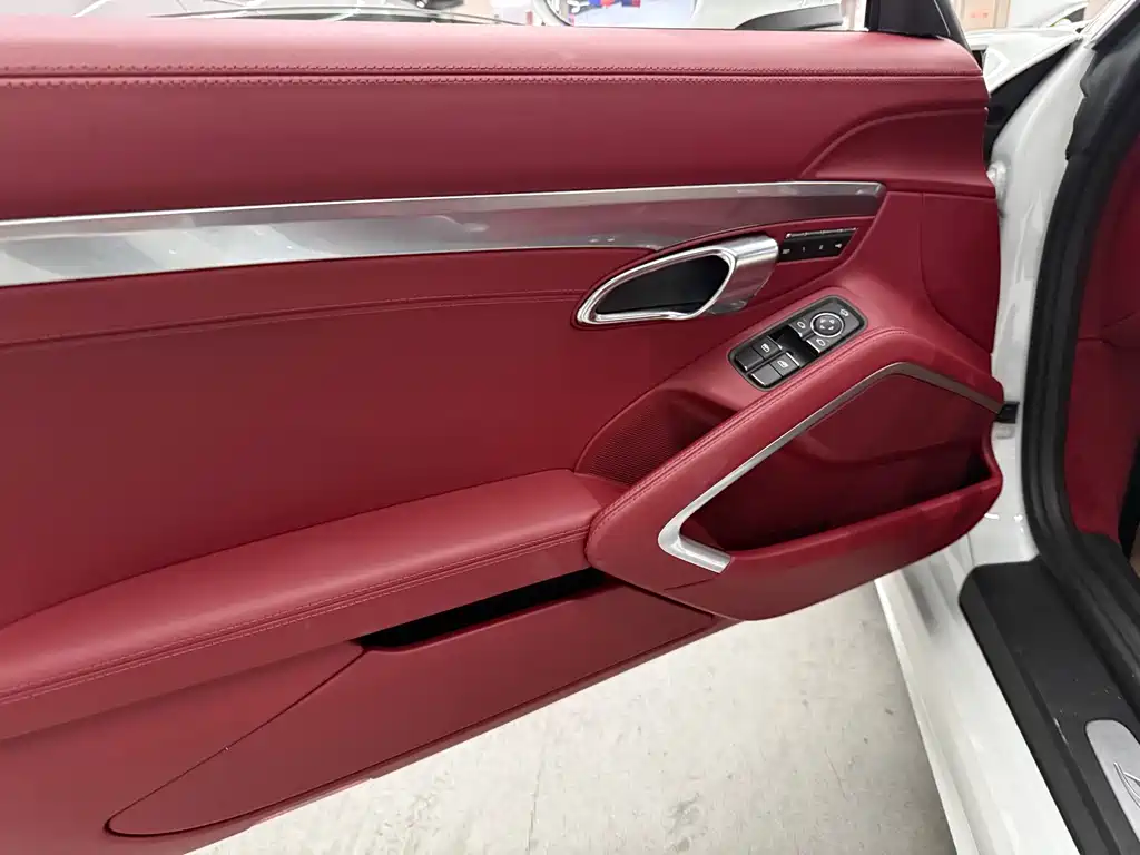 Porsche 718 2020 Boxster 2.0T