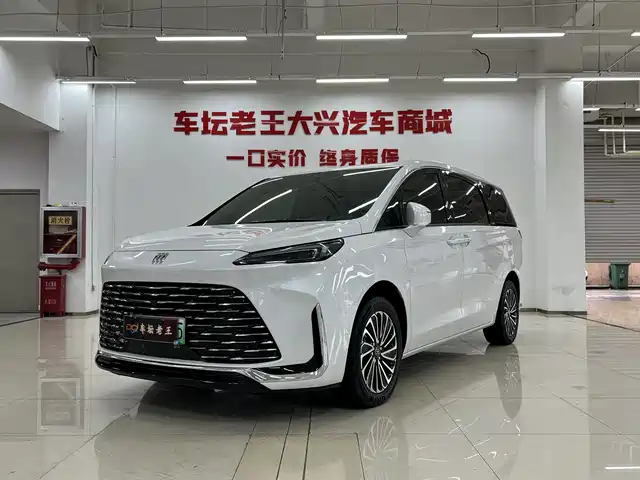 BUICK GL8 NEW ENERGY 2025