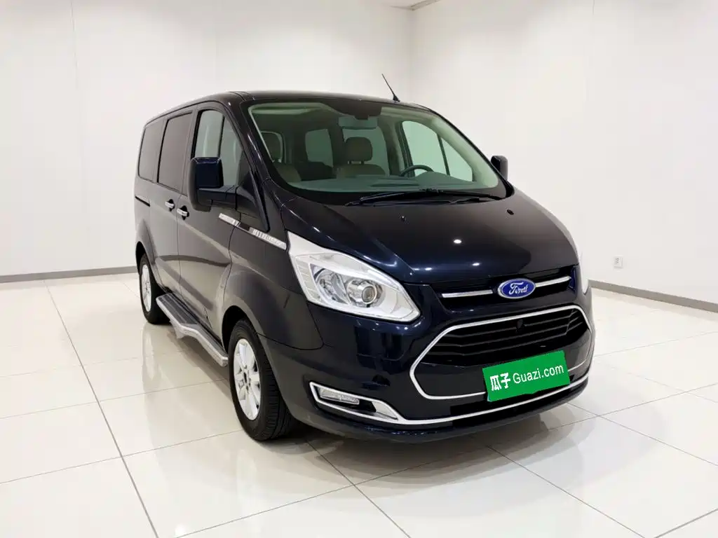 Ford Tourneo — миниатюра 3