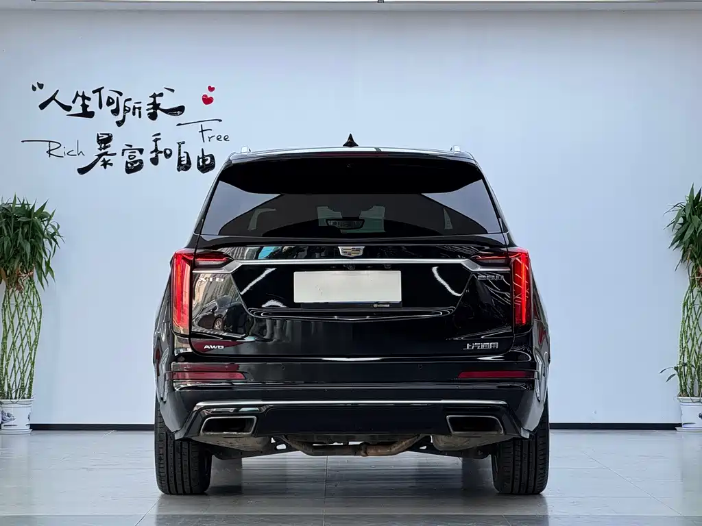 Cadillac XT6 — миниатюра 18