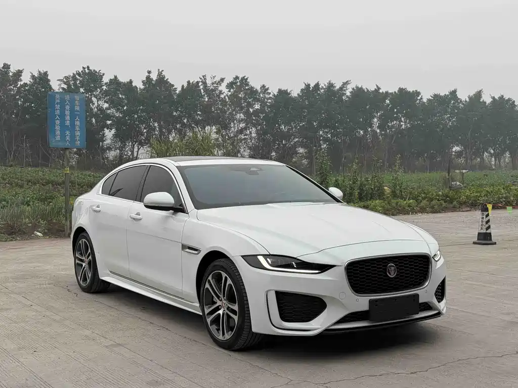 JAGUAR XEL