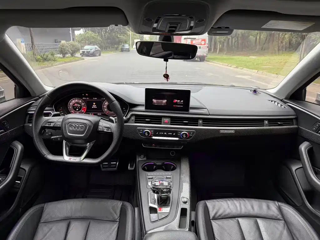 Audi A4 (Import) — миниатюра 15