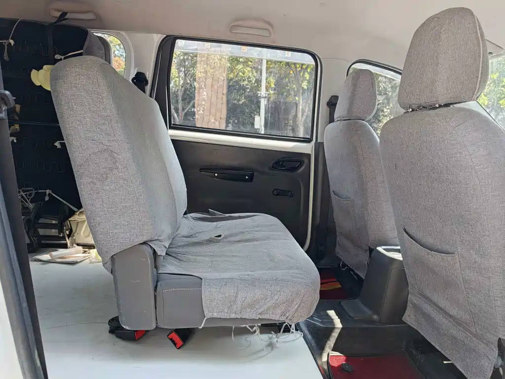 Wuling Hongguang EV — миниатюра 12