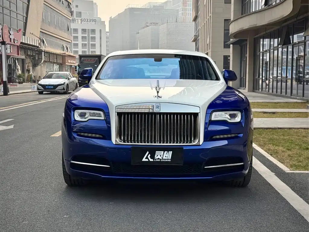 ROLLS-ROYCE PHANTOM