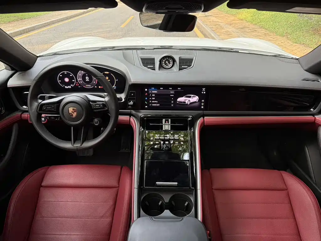 Porsche Panamera — миниатюра 10