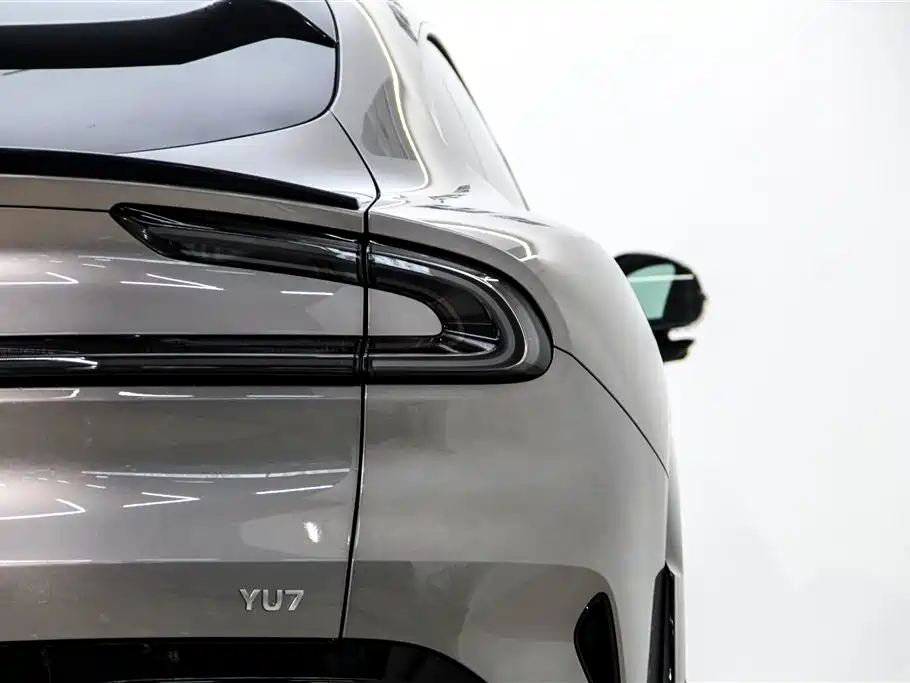 XIAOMI CAR XIAOMI YU7