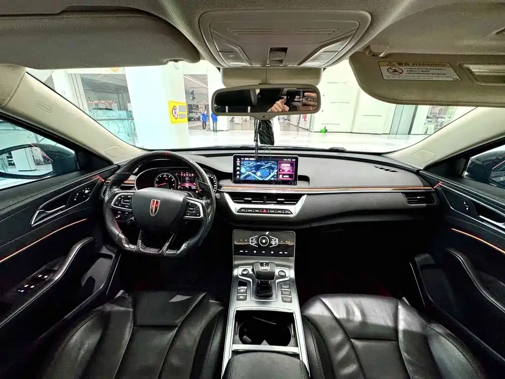 Hongqi H5 2022 1.8T AT
