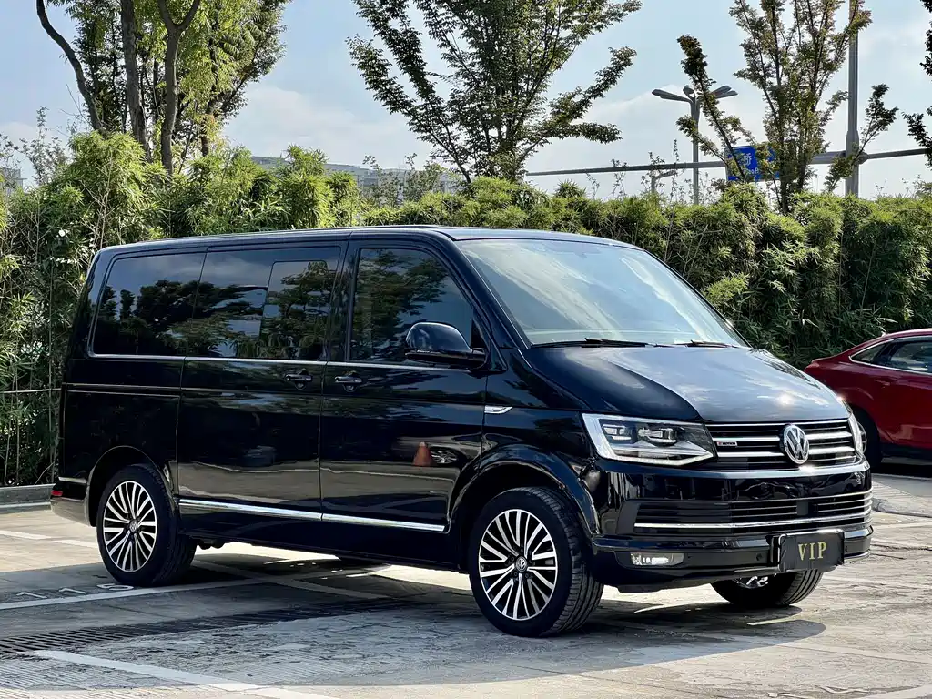 Volkswagen Multivan — миниатюра 3