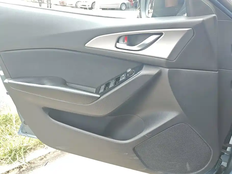 Mazda 3 Axela — миниатюра 7