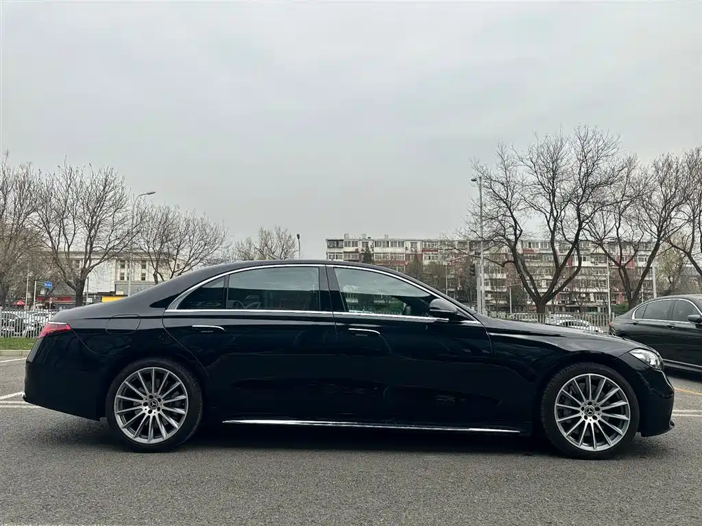 MERCEDES-BENZ S CLASS