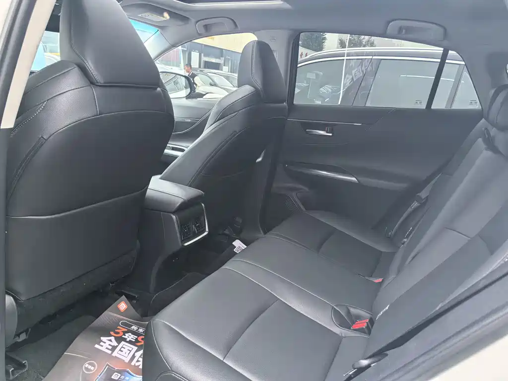 Toyota Venza — миниатюра 8
