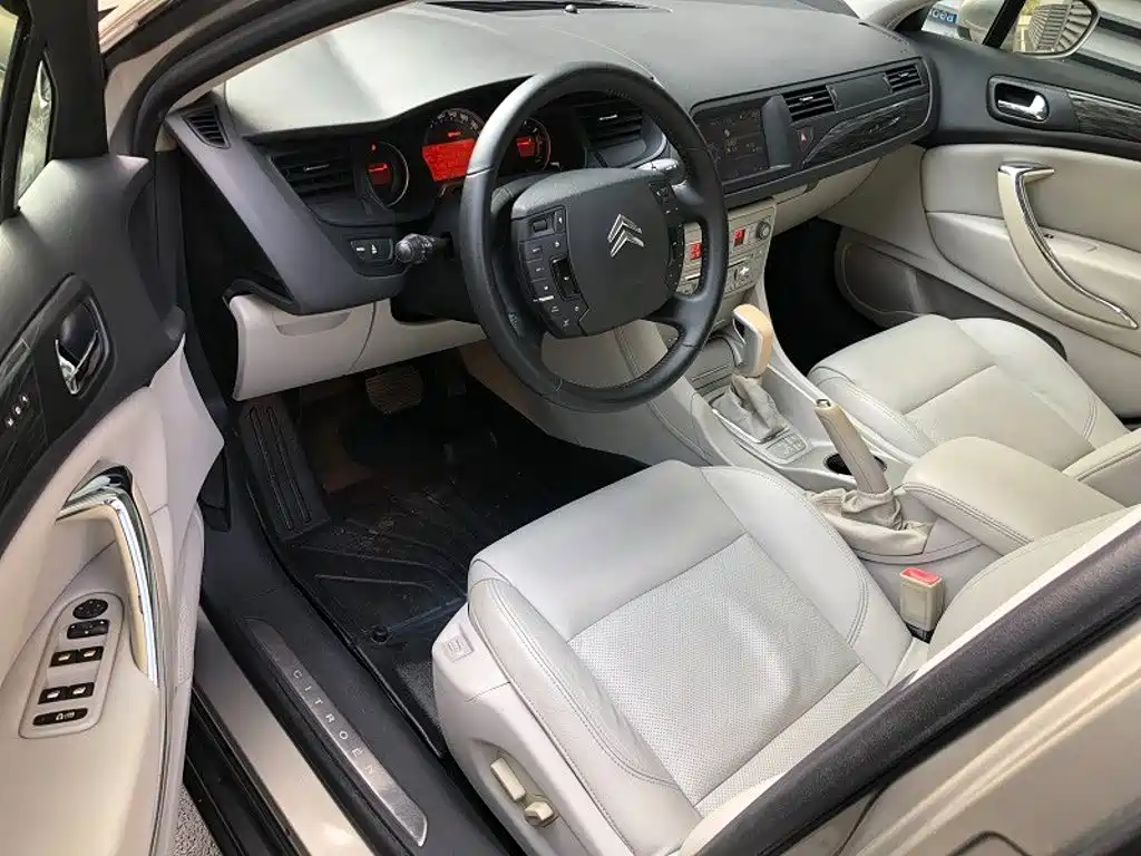 Citroen C5 — миниатюра 7