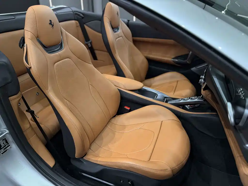 Ferrari Portofino — миниатюра 4