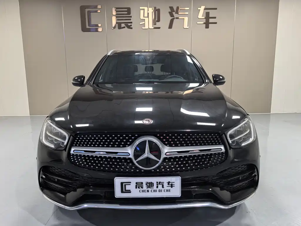 MERCEDES-BENZ GLC