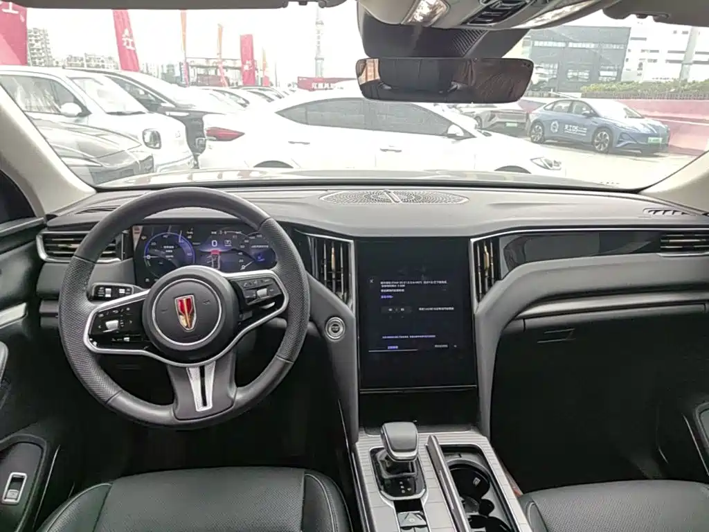Hongqi Hongqi HS7 PHEV — миниатюра 13