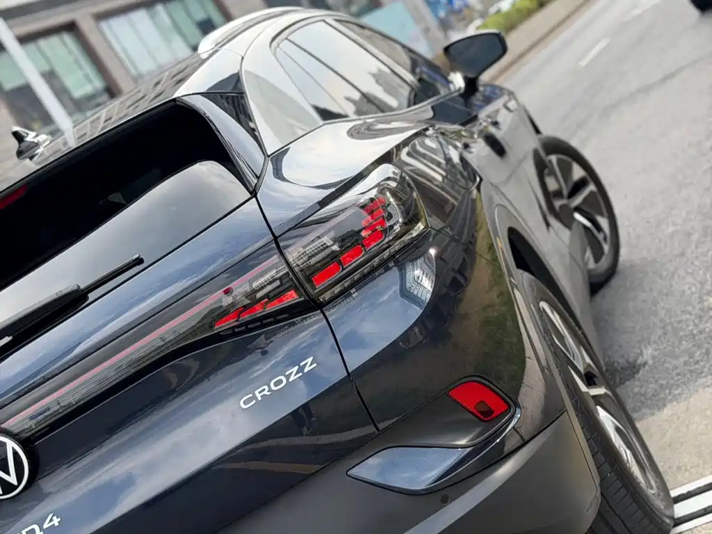 VOLKSWAGEN ID.4 CROZZ